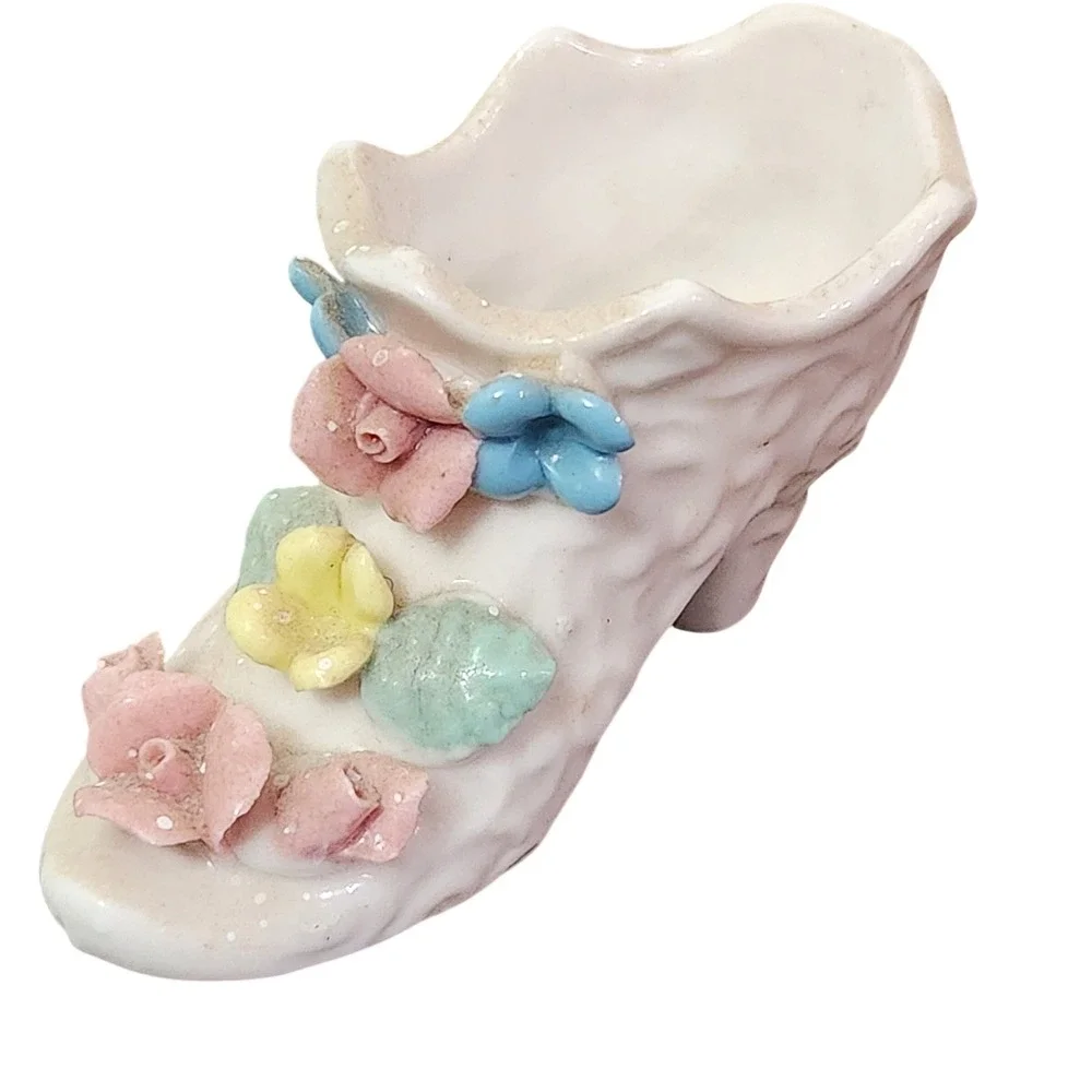 Vintage Collectible Porcelain white‎ floral shoe Mini